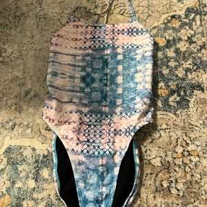 “Drew” jolyn swimsuit